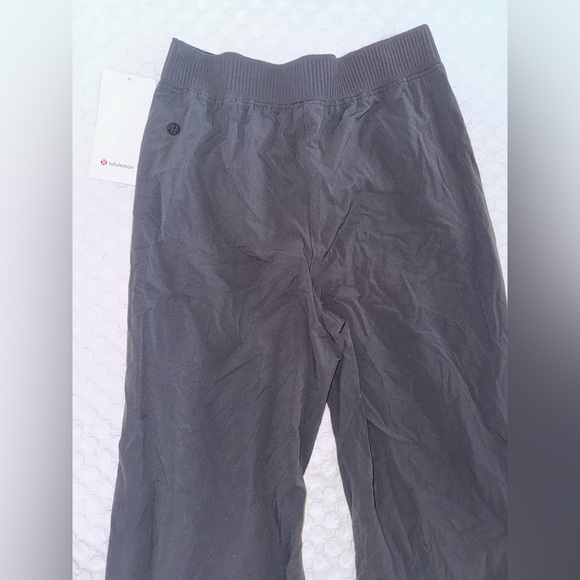 Lululemon Stretch Woven High-Rise Wide-Leg Cropped Pant - Picture 9 of 11